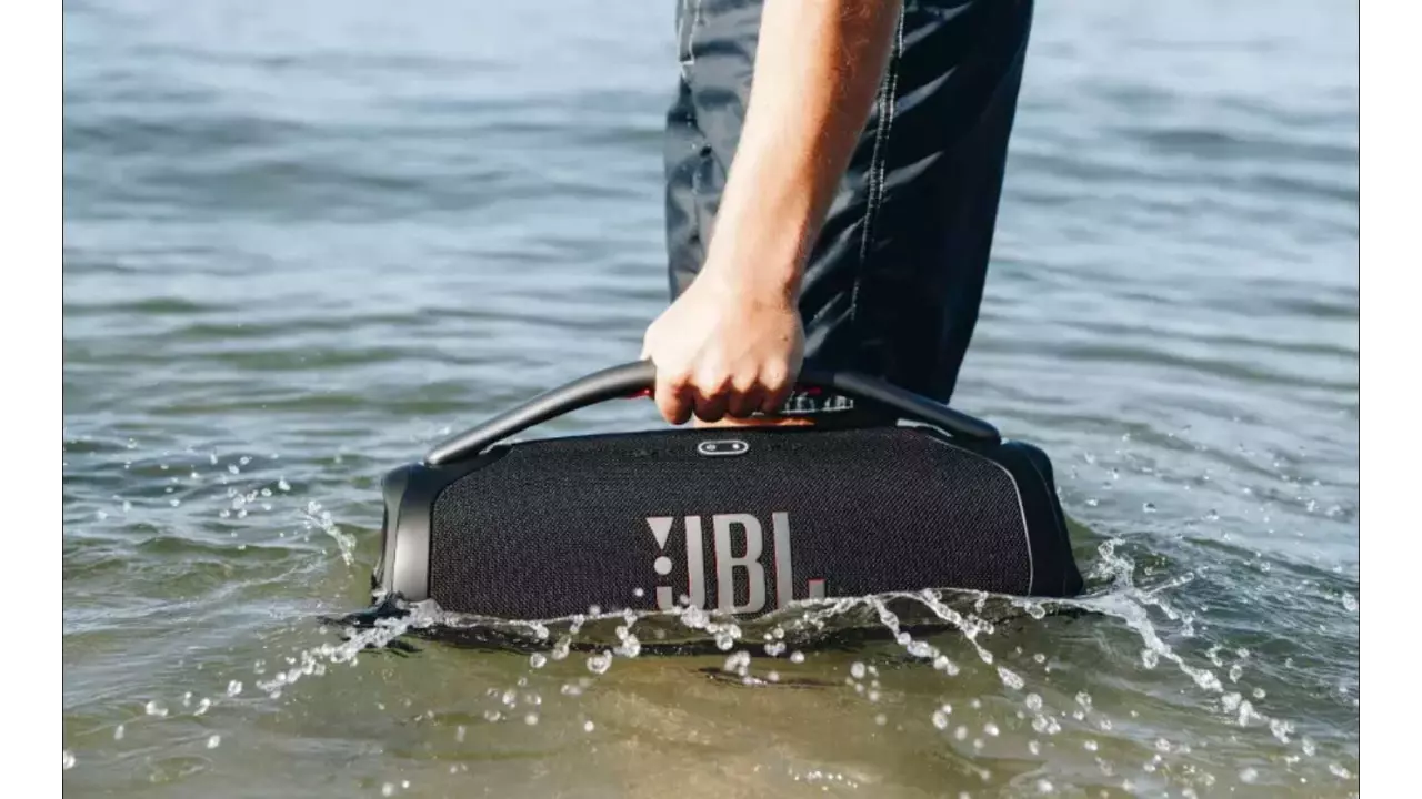 Review JBL Boombox 3